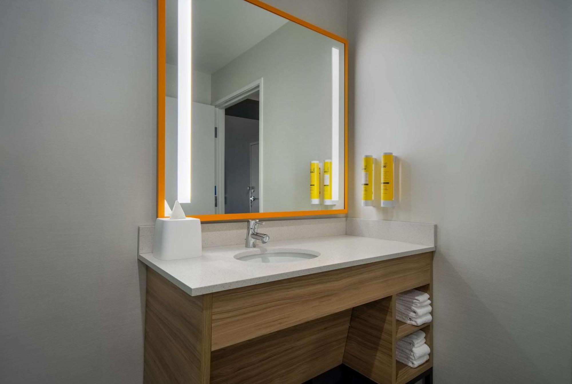 Tru By Hilton Merrillville Eksteriør bilde